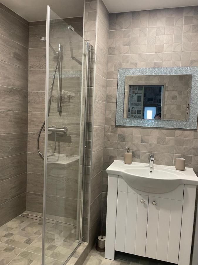 Ludvika Elegance Apartment Liepaja Luaran gambar